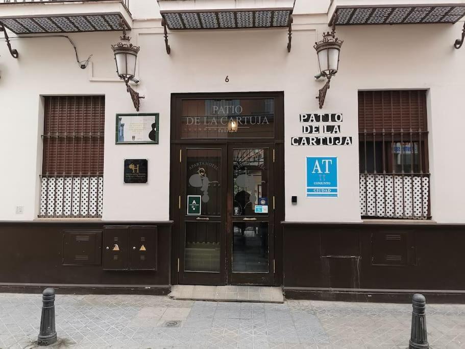 Apartamento Con Encanto En Patio Sevillano المظهر الخارجي الصورة