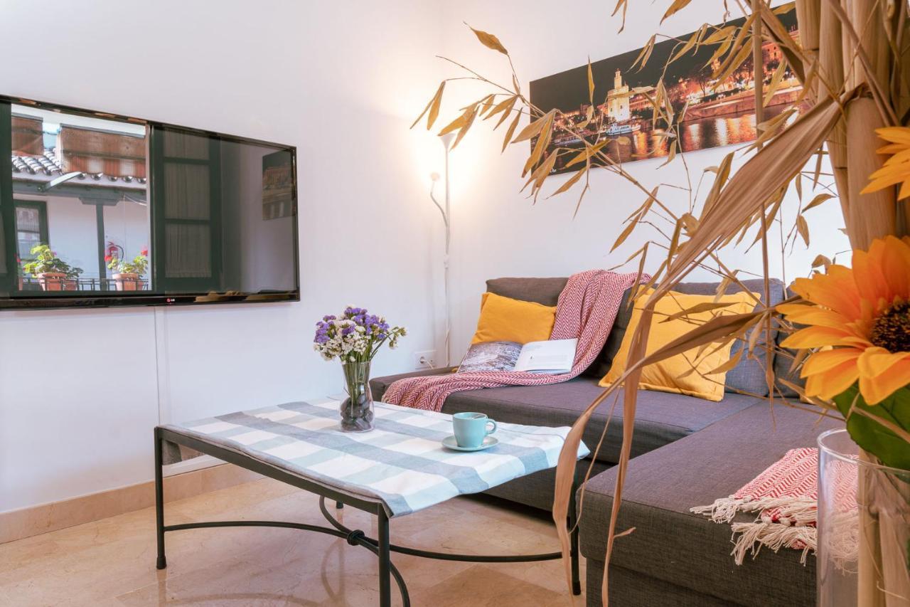 Apartamento Con Encanto En Patio Sevillano المظهر الخارجي الصورة