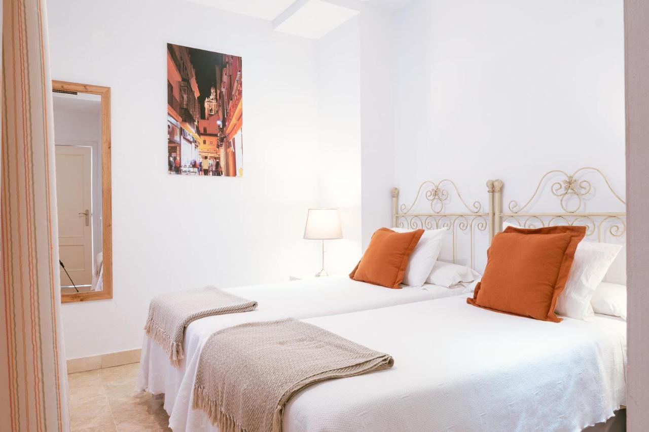Apartamento Con Encanto En Patio Sevillano المظهر الخارجي الصورة